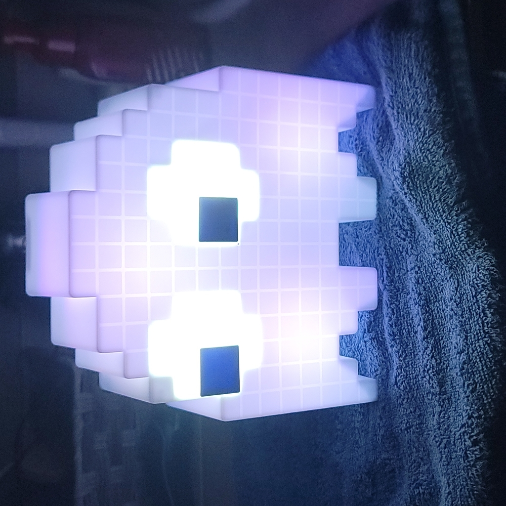 Color Changing Light - Picture 4 of 6